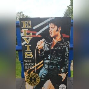 Telemania Elvis Presley Singing & Dancing Millennium Telephone Never Used